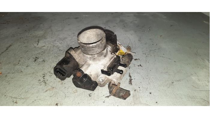 Gebruikte Gasklephuis Chevrolet Matiz 0.8 S,SE Prijs € 35,00 Margeregeling aangeboden door Autodemontage de Zaag