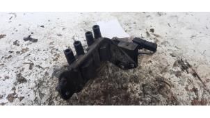 Gebruikte Bobine Kia Rio II (DE) 1.4 16V Prijs € 50,00 Margeregeling aangeboden door Autodemontage de Zaag