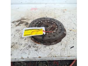 Gebruikte Koppelingsset (compleet) Opel Astra J (PC6/PD6/PE6/PF6) 1.4 16V ecoFLEX Prijs € 50,00 Margeregeling aangeboden door Autodemontage de Zaag