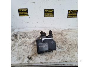 Gebruikte ABS Pomp Seat Leon (1P1) 1.6 Prijs € 100,00 Margeregeling aangeboden door Autodemontage de Zaag