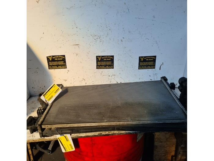 Gebruikte Radiateur Opel Insignia 1.8 16V Ecotec Prijs € 50,00 Margeregeling aangeboden door Autodemontage de Zaag
