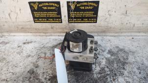 Gebruikte ABS Pomp Ford Fiesta 6 (JA8) 1.4 16V Prijs € 100,00 Margeregeling aangeboden door Autodemontage de Zaag