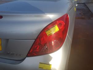 Gebruikte Achterlicht rechts Peugeot 207 CC (WB) 1.6 16V Prijs € 30,00 Margeregeling aangeboden door Autodemontage de Zaag