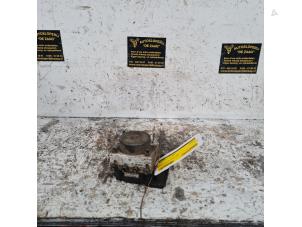 Gebruikte ABS Pomp Nissan Note (E11) 1.4 16V Prijs € 100,00 Margeregeling aangeboden door Autodemontage de Zaag