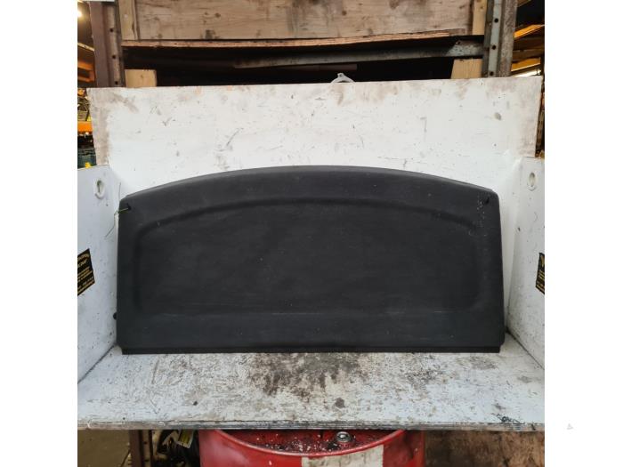 Hoedenplank van een Volkswagen Golf V (1K1) 1.6 FSI 16V 2004