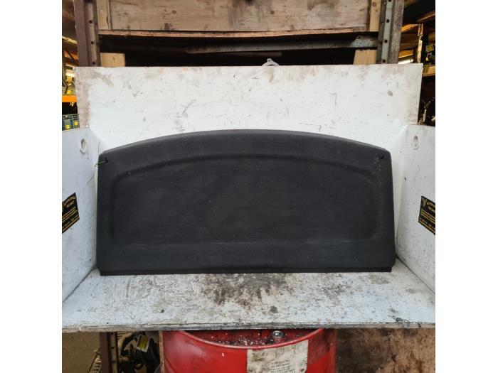 Hoedenplank van een Volkswagen Golf V (1K1) 1.6 FSI 16V 2004