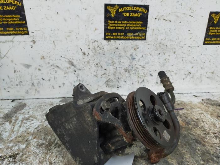 Gebruikte Servopomp Chevrolet Spark 1.0 16V Bifuel Prijs € 50,00 Margeregeling aangeboden door Autodemontage de Zaag