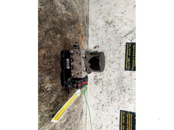 Gebruikte ABS Pomp Volkswagen Polo V (6R) 1.2 12V BlueMotion Technology Prijs € 100,00 Margeregeling aangeboden door Autodemontage de Zaag