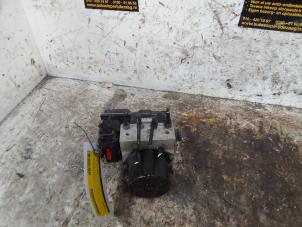 Gebruikte ABS Pomp Volkswagen Polo V (6R) 1.2 12V Prijs € 100,00 Margeregeling aangeboden door Autodemontage de Zaag