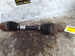 Gebruikte Cardanas rechts-voor (VWA) Opel Corsa III 1.6 16V VXR Turbo Prijs € 50,00 Margeregeling aangeboden door Autodemontage de Zaag