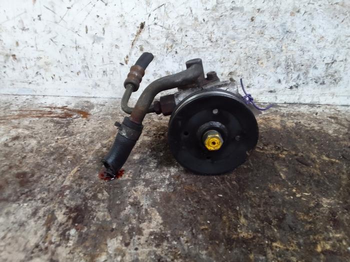 Gebruikte Servopomp Chevrolet Matiz 0.8 S,SE Prijs € 30,00 Margeregeling aangeboden door Autodemontage de Zaag
