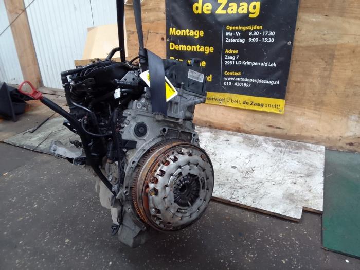 Motor van een BMW 1 serie (E87/87N) 116d 16V 2011