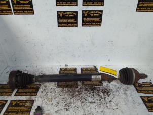 Gebruikte Cardanas rechts-voor (VWA) Volkswagen Polo V (6R) 1.6 TDI 16V 75 Prijs € 35,00 Margeregeling aangeboden door Autodemontage de Zaag