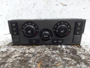Gebruikte Climatronic Paneel Landrover Range Rover Sport (LS) 2.7 TDV6 24V Prijs € 50,00 Margeregeling aangeboden door Autodemontage de Zaag