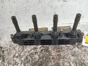 Gebruikte Bobine Volkswagen Golf IV (1J1) 1.6 16V Prijs € 35,00 Margeregeling aangeboden door Autodemontage de Zaag