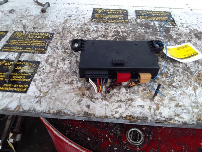 Audi A4 Alarm modules voorraad Onderdelenlijn.nl