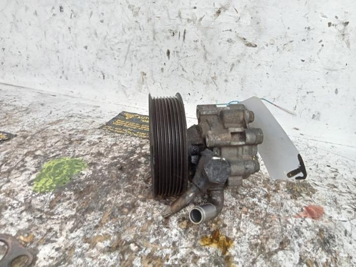 Gebruikte Servopomp Landrover Range Rover Sport (LS) 2.7 TDV6 24V Prijs € 100,00 Margeregeling aangeboden door Autodemontage de Zaag