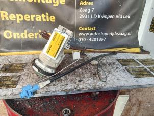 Gebruikte Benzinepomp Mini Mini (R56) 1.6 16V Cooper S Prijs € 50,00 Margeregeling aangeboden door Autodemontage de Zaag