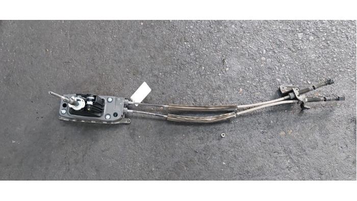 Gebruikte Schakelmechaniek Volkswagen Golf VII (AUA) 2.0 TDI 16V Prijs € 50,00 Margeregeling aangeboden door Autodemontage de Zaag