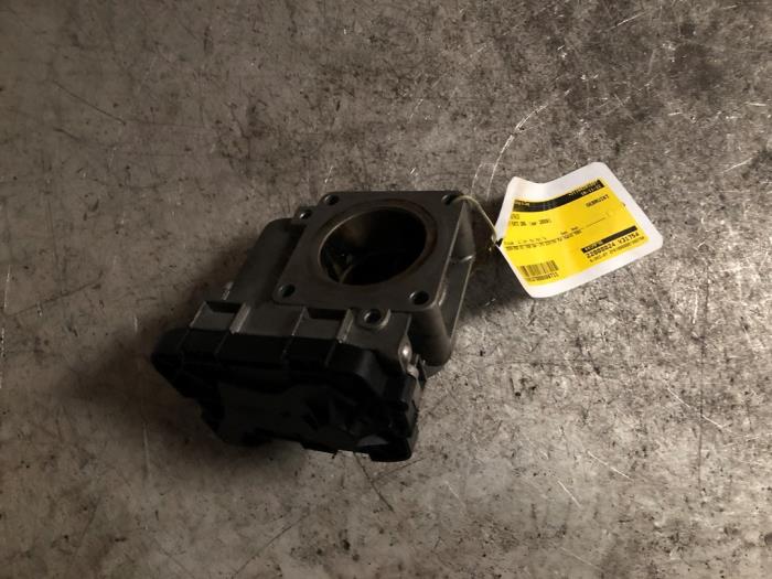 Gebruikte Gasklephuis Fiat Grande Punto (199) 1.4 LPG Prijs € 25,00 Margeregeling aangeboden door Autodemontage de Zaag
