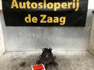 Gebruikte Fusee links-voor Citroen DS3 (SA) 1.6 VTi 120 16V Prijs € 25,00 Margeregeling aangeboden door Autodemontage de Zaag