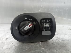 Gebruikte Schakelaar Licht Seat Altea (5P1) 1.2 TSI Prijs € 20,00 Margeregeling aangeboden door Autodemontage de Zaag