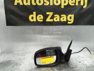 Gebruikte Spiegel Buiten links Suzuki Swift (ZA/ZC/ZD1/2/3/9) 1.3 VVT 16V Prijs € 35,00 Margeregeling aangeboden door Autodemontage de Zaag