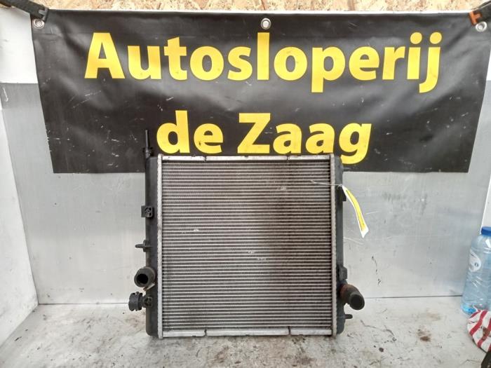 Gebruikte Radiateur Peugeot 208 I (CA/CC/CK/CL) 1.4 16V Prijs € 40,00 Margeregeling aangeboden door Autodemontage de Zaag