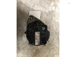 Gebruikte Dynamo Nissan Micra (K12) 1.2 16V Prijs € 30,00 Margeregeling aangeboden door Autodemontage de Zaag