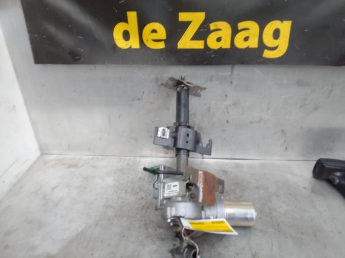 Gebruikte Pomp Servo Suzuki Alto 1.0 12V Prijs € 40,00 Margeregeling aangeboden door Autodemontage de Zaag