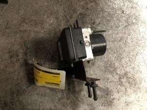 Gebruikte ABS Pomp Skoda Fabia II (5J) 1.2i Prijs € 75,00 Margeregeling aangeboden door Autodemontage de Zaag