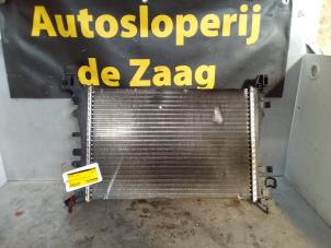 Gebruikte Radiateur Opel Corsa D 1.2 16V Prijs € 40,00 Margeregeling aangeboden door Autodemontage de Zaag