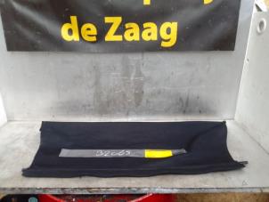 Gebruikte Hoedenplank Opel Tigra (75) 1.4i 16V Prijs € 25,00 Margeregeling aangeboden door Autodemontage de Zaag