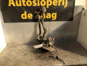 Gebruikte Asschenkel links-voor BMW 1 serie (E81) 118i 16V Prijs € 35,00 Margeregeling aangeboden door Autodemontage de Zaag