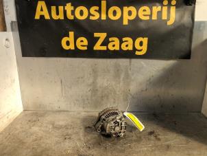 Gebruikte Dynamo Suzuki Grand Vitara II (JT) 1.6 16V Prijs € 50,00 Margeregeling aangeboden door Autodemontage de Zaag