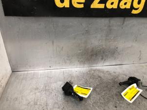 Gebruikte Pen Bobine Ford S-Max (GBW) 2.5 Turbo 20V Prijs € 35,00 Margeregeling aangeboden door Autodemontage de Zaag