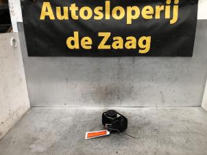 Gebruikte Veiligheidsgordel links-voor Mini Mini Cooper S (R53) 1.6 16V Prijs € 60,00 Margeregeling aangeboden door Autodemontage de Zaag