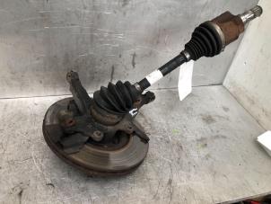 Gebruikte Aandrijfas links-voor Opel Corsa E 1.4 Turbo 16V Prijs € 50,00 Margeregeling aangeboden door Autodemontage de Zaag