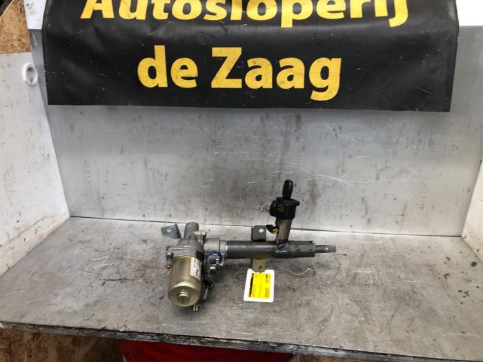 Gebruikte Stuurpomp Renault Twingo (C06) 1.2 Prijs € 75,00 Margeregeling aangeboden door Autodemontage de Zaag