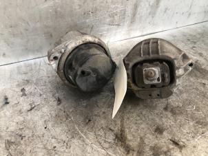 Gebruikte Motorrubber BMW 3 serie (E92) 320i 16V Prijs € 25,00 Margeregeling aangeboden door Autodemontage de Zaag