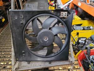 Gebruikte Radiateurfan Citroen DS3 (SA) 1.6 VTi 120 16V Prijs € 40,00 Margeregeling aangeboden door Autodemontage de Zaag