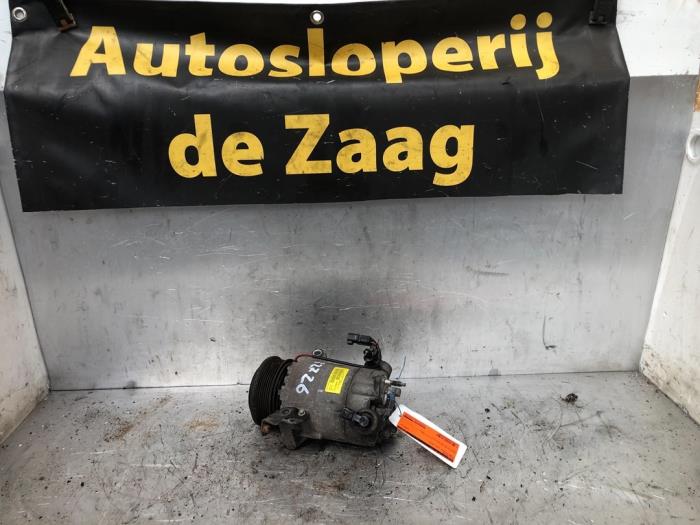 Gebruikte Aircopomp Ford Fiesta 6 (JA8) 1.0 SCI 12V 80 Van Prijs € 90,00 Margeregeling aangeboden door Autodemontage de Zaag