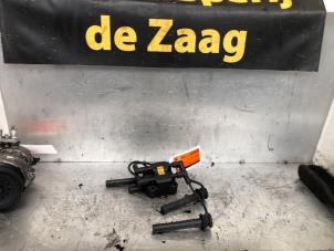 Gebruikte Bobine Mini Mini Cooper S (R53) 1.6 16V Prijs € 40,00 Margeregeling aangeboden door Autodemontage de Zaag