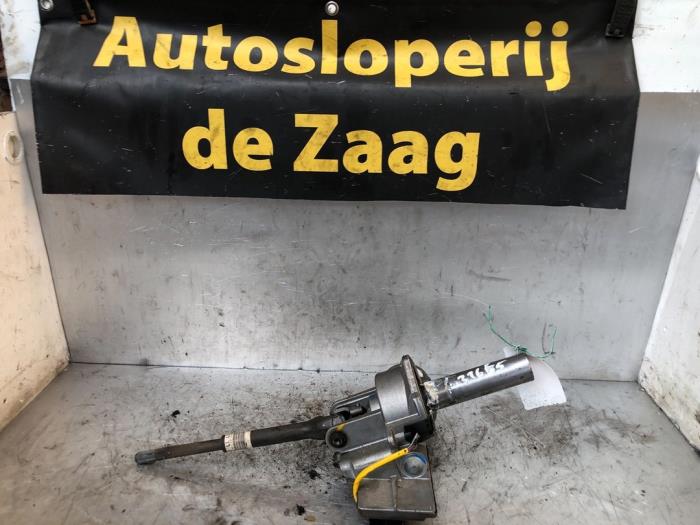 Gebruikte Servopomp Opel Corsa D 1.4 16V Twinport Prijs € 100,00 Margeregeling aangeboden door Autodemontage de Zaag