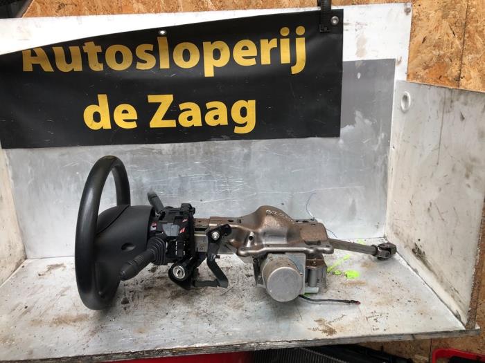 Gebruikte Servopomp Fiat Stilo (192A/B) 1.2 16V 3-Drs. Prijs € 75,00 Margeregeling aangeboden door Autodemontage de Zaag