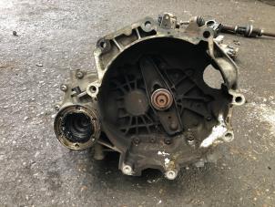 Gebruikte Versnellingsbak Volkswagen Fox (5Z) 1.4 16V Prijs € 150,00 Margeregeling aangeboden door Autodemontage de Zaag