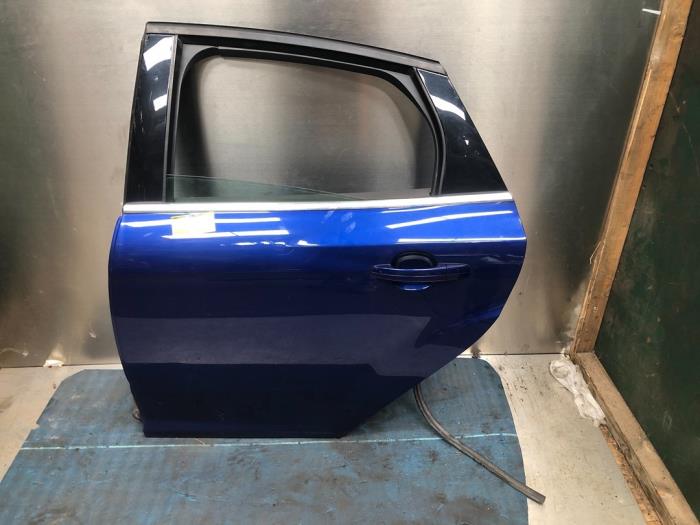 Deur 4Deurs links-achter van een Ford Focus 3 1.0 Ti-VCT EcoBoost 12V 125 2014