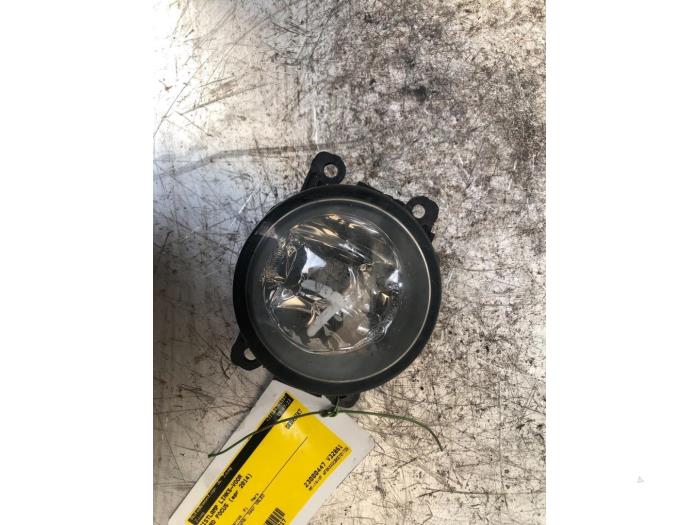 Mistlamp links-voor van een Ford Focus 3 1.0 Ti-VCT EcoBoost 12V 125 2014