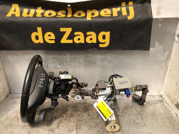 Gebruikte Servopomp Opel Tigra Twin Top 1.4 16V Prijs € 100,00 Margeregeling aangeboden door Autodemontage de Zaag