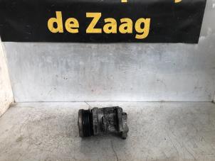 Gebruikte Aircopomp Fiat Grande Punto (199) 1.4 16V Prijs € 50,00 Margeregeling aangeboden door Autodemontage de Zaag